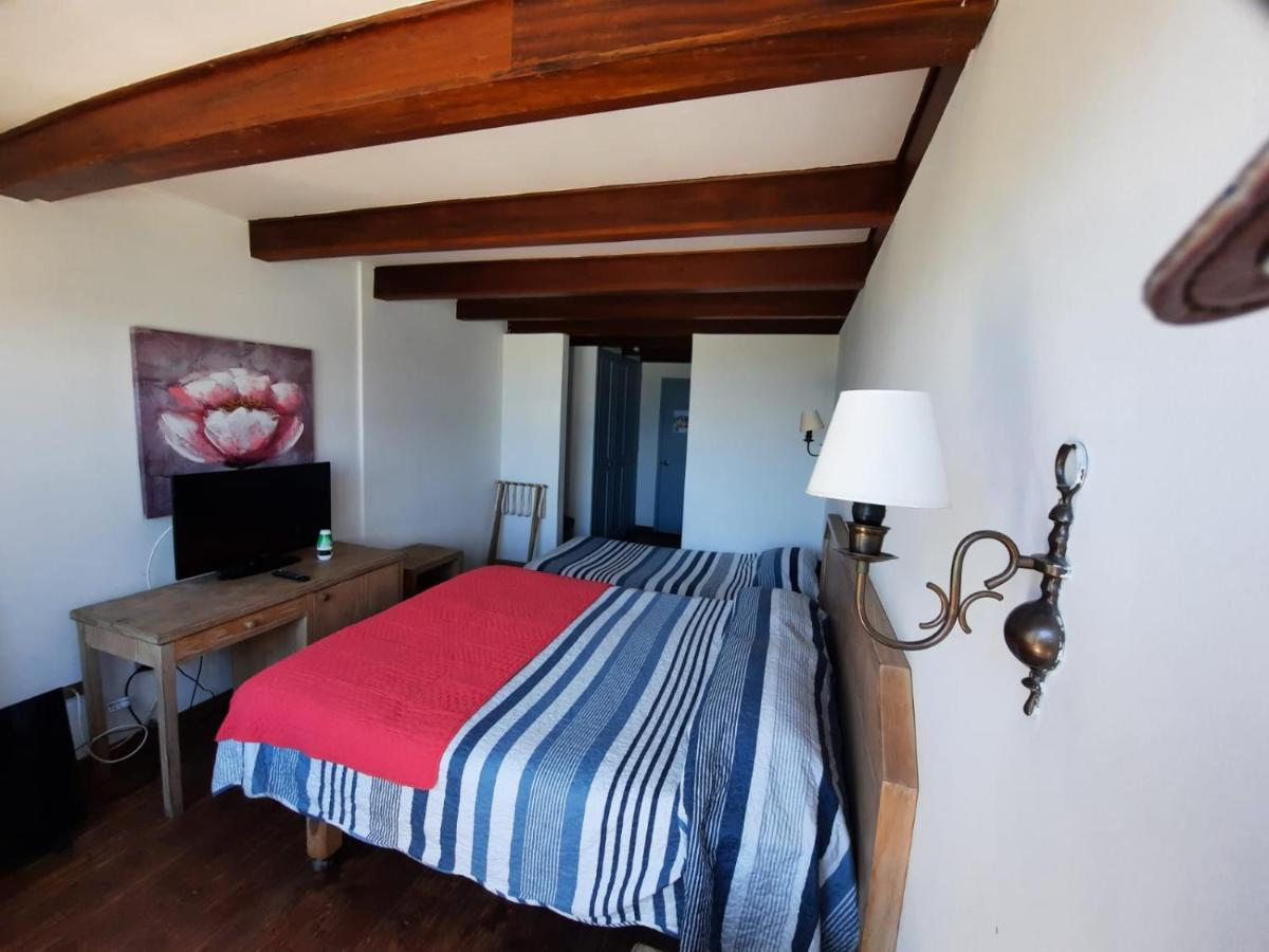 Camino Del Alto Hotel